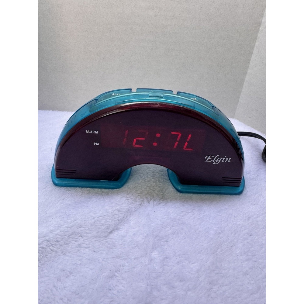 Vintage Advance Rainbow Shape Digital Elgin 3154 Alarm Clock‎  Blue Works